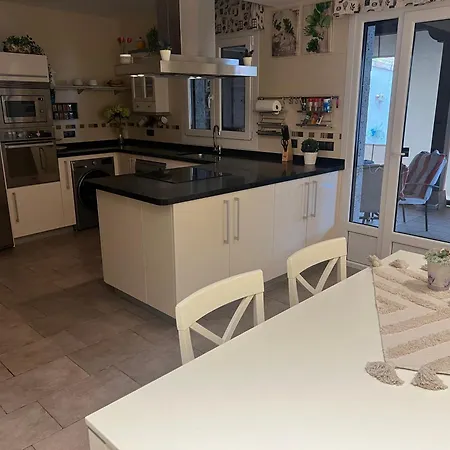 Casa Luna ماغاث ذي بيسويرغا